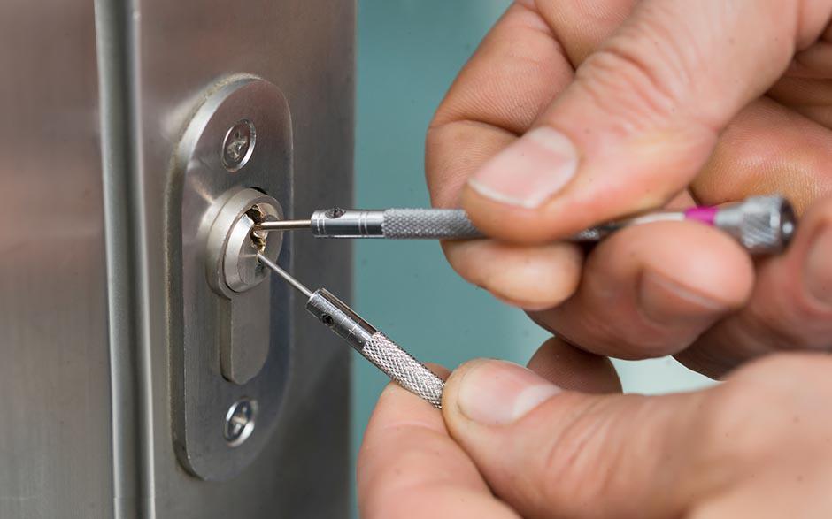 ouverture de porte blindée Montigny-le-Bretonneux